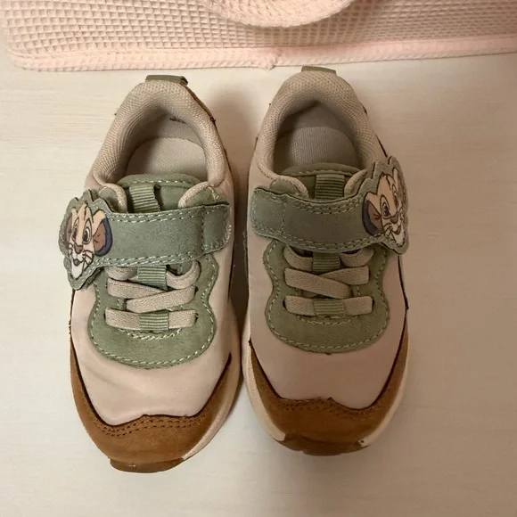 Disney lion king sneakers kids - Picture 2 of 3